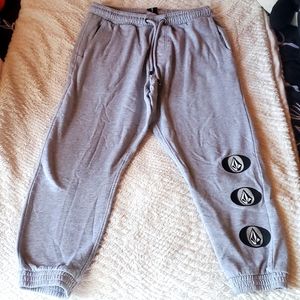 Men's Volcom sweatpants size Large